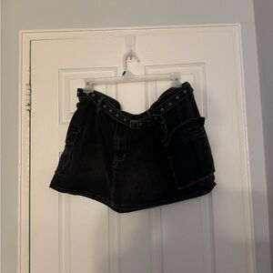black cargo mini skirt